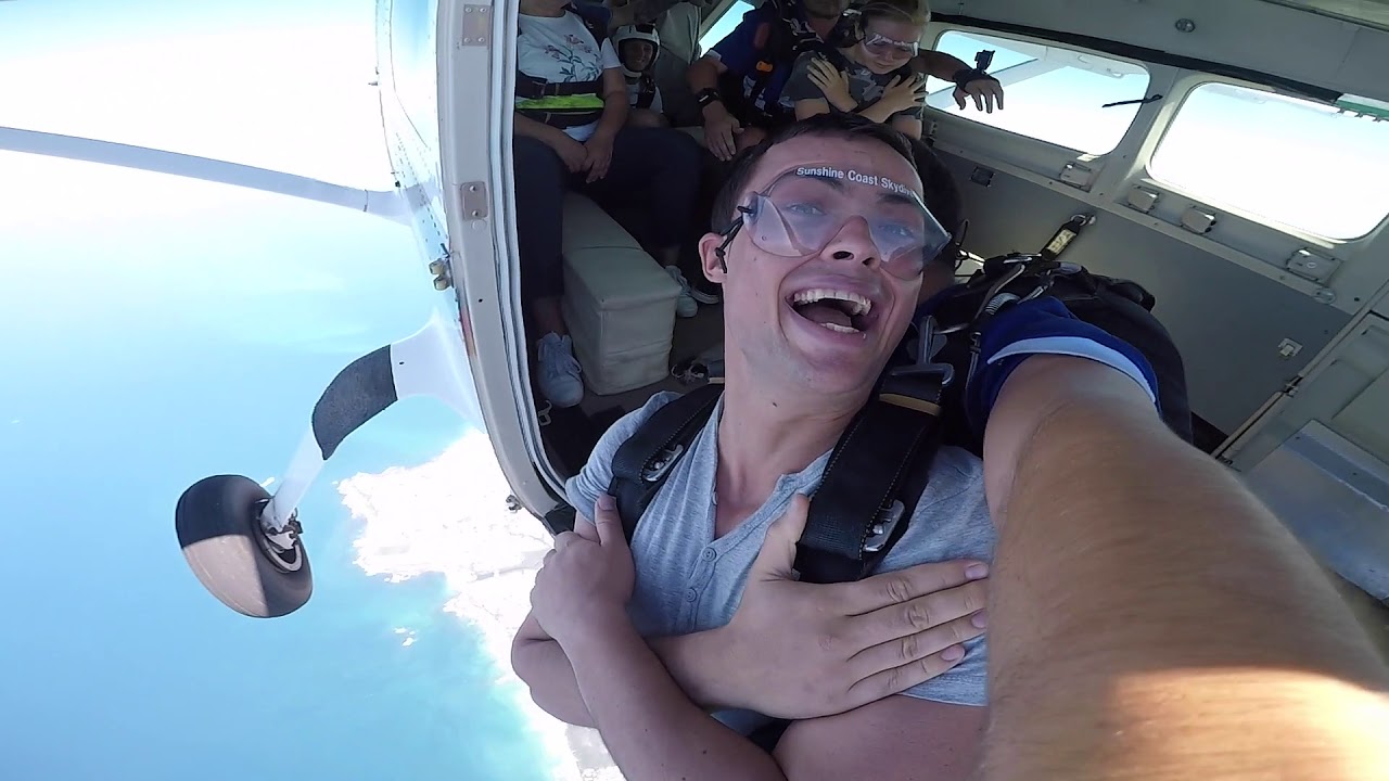 14k Feet Free Fall Tandem Jump at Sunshine Coast, Australia. Прыжок с парашюта в Австралии.Квинсленд