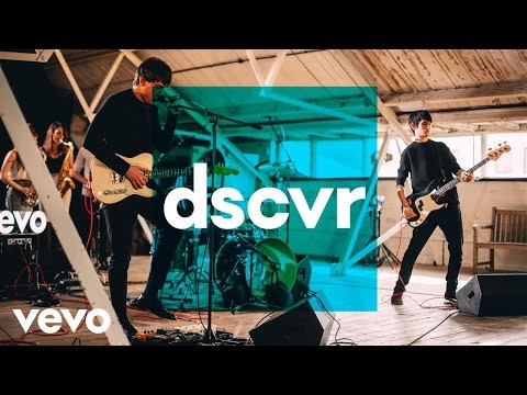 Husky Loops - Tempo - Vevo dscvr (Live)