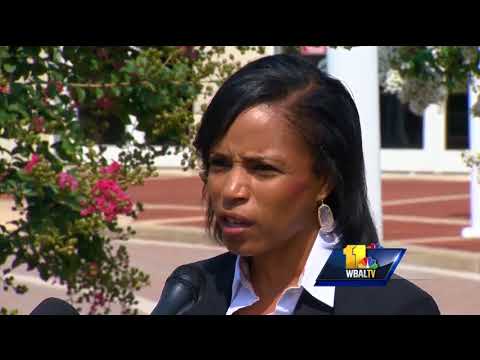 Video: Court erupts in chaos for bail review of man charged in deaths of 3 girls
