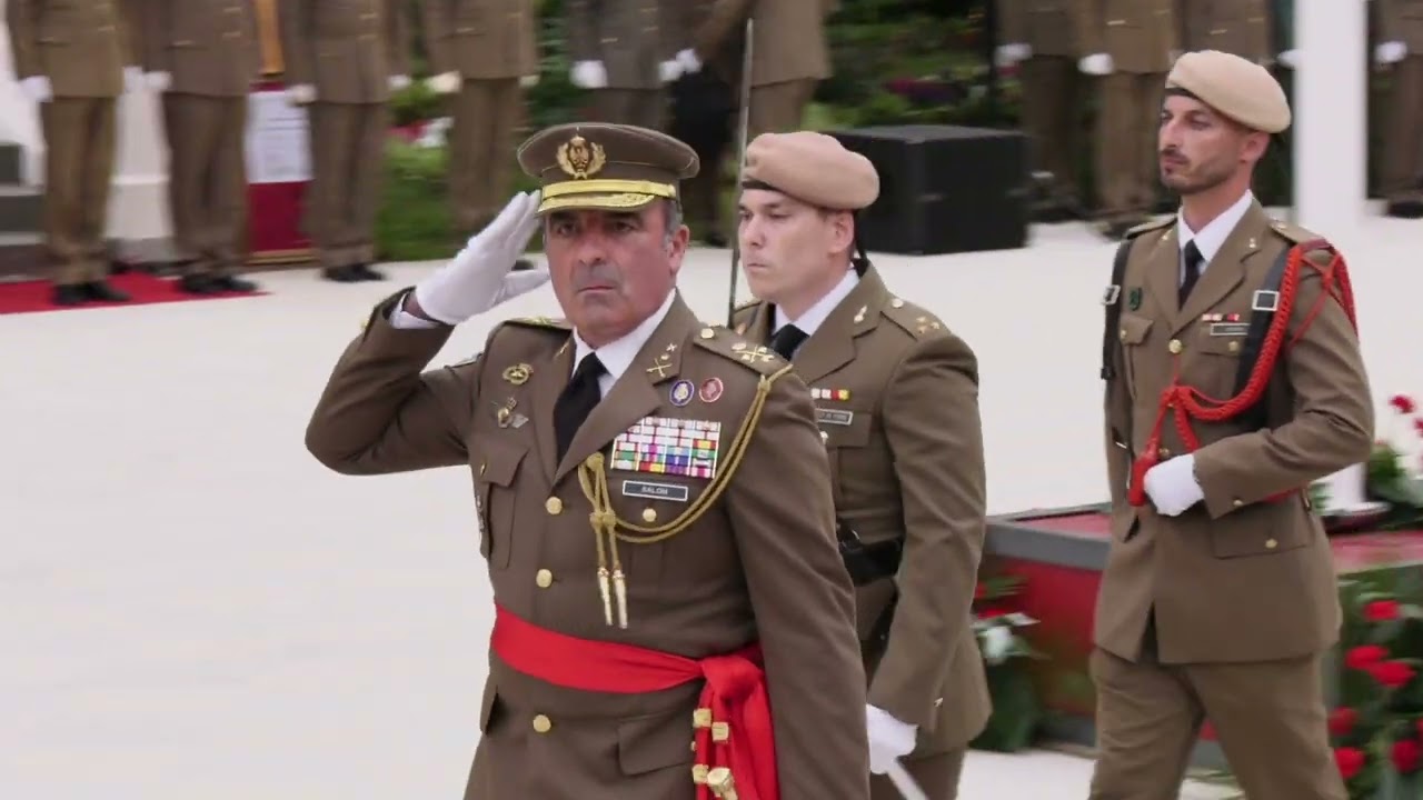Entrega de Medalla al Mérito Municipal a Unidad Militar de Emergencia  UME, y al “Mando de Canarias