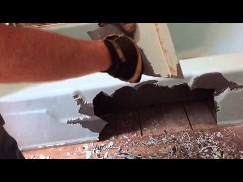 how-1-person-can-remove-a-400-pound-cast-iron-bathtub.
