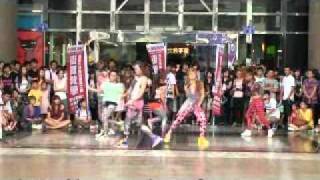 20100911 颶風舞蹈工作室街頭秀~Super Queen