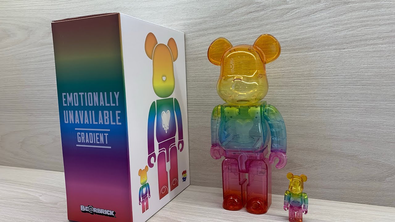 Be@rbrick: Emotionally Unavailable - Gradient - Unboxing