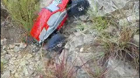 axial ridgecrest ax10 crawling rtr