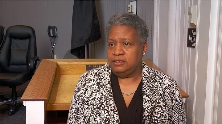 Councilwoman Tracey Edwards' Huntington Citizen Em...