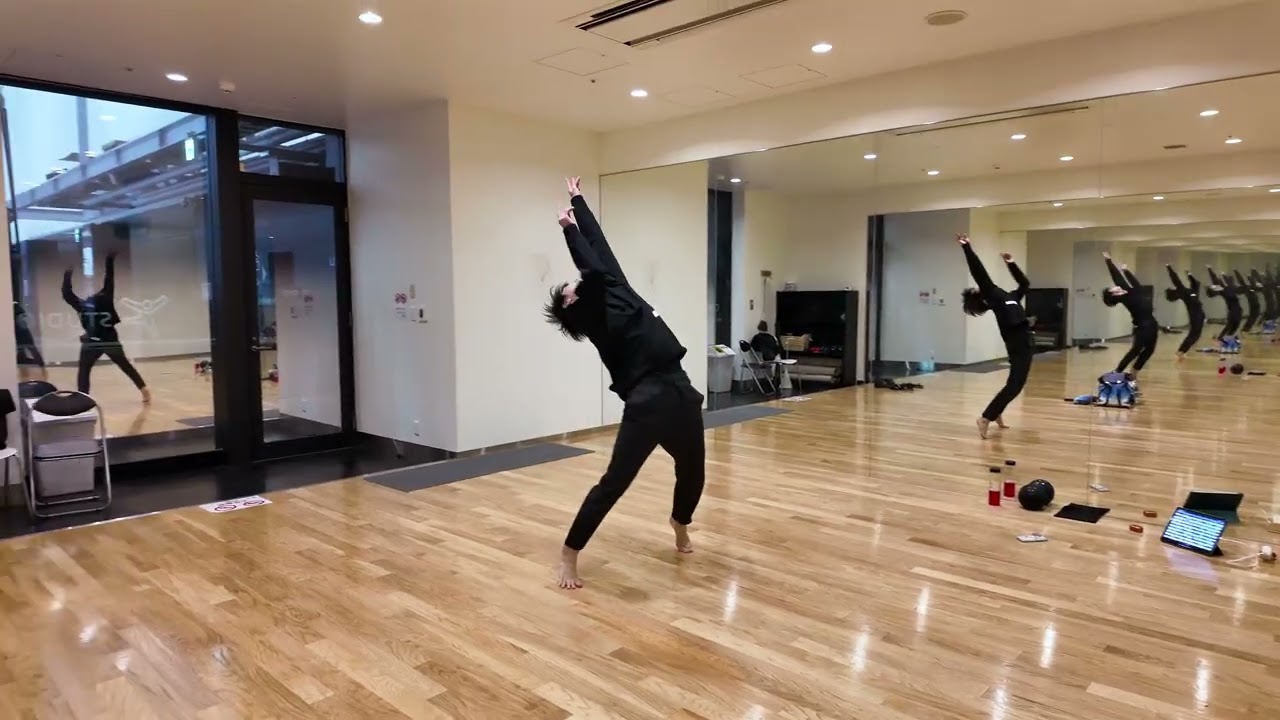 off ice choreo ver. Happy End - YouTube