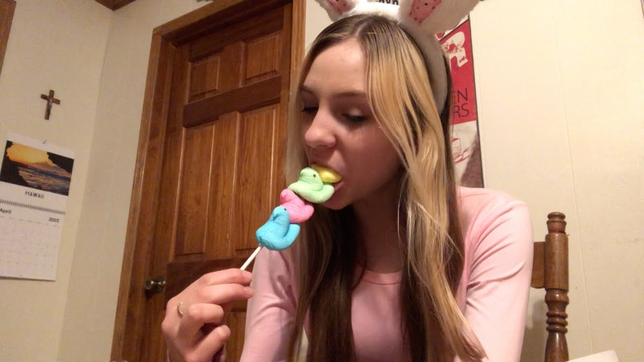 ASMR EASTER CANDY (EATING SOUNDS)