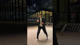 Download Lagu Yeh kaali kaali aankhein dance MP3