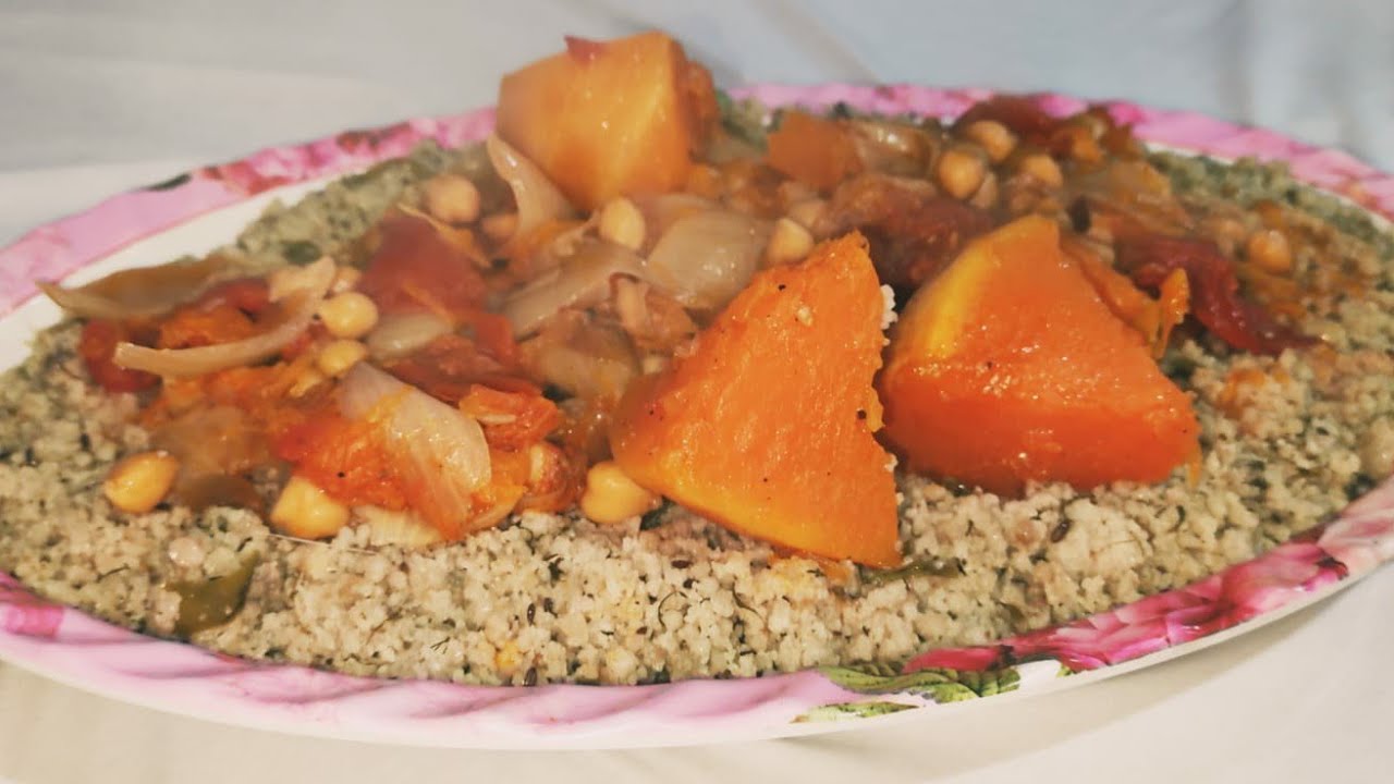 المفتول الفلسطيني الغزاوي (يخنة المفتول)على طريقة امهاتنا واجدادنا يخنة القرع والحمص