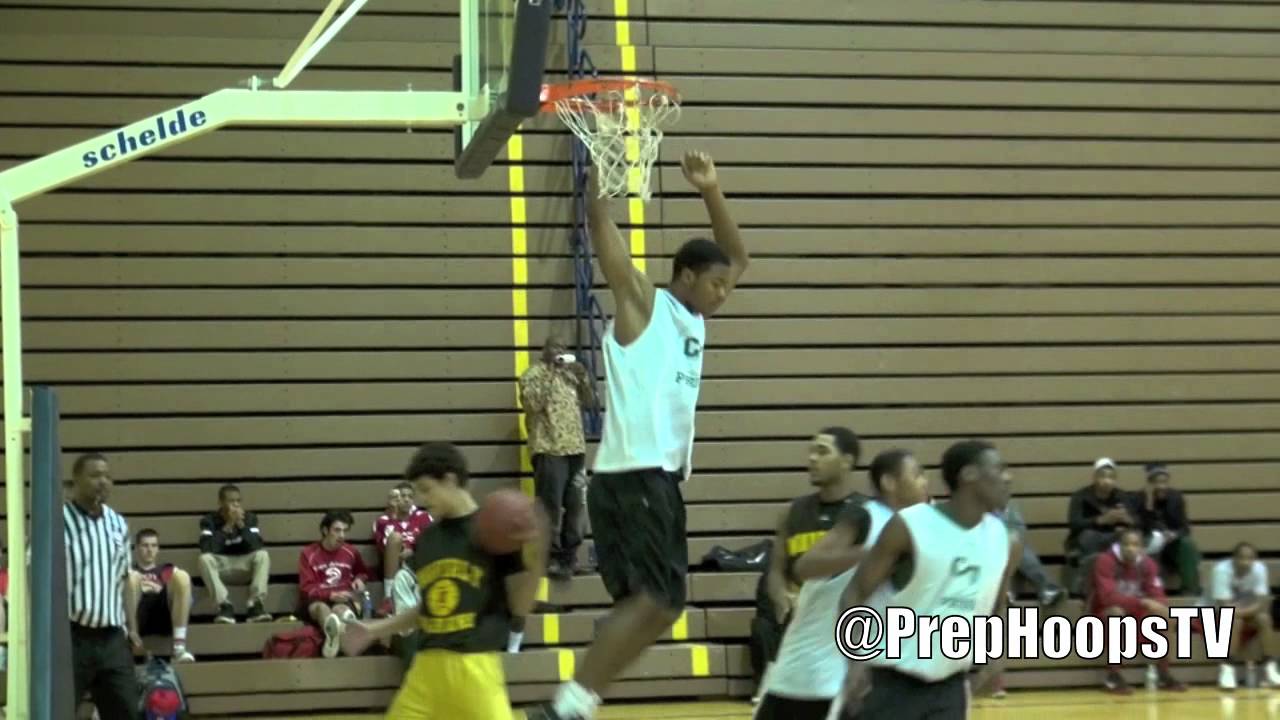 DeAngelo Stewart 2013 Cass Tech with a dunk at the Super Scrimmage