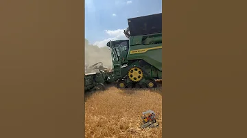 Kolik paliva spotřebuje traktor X9 1100?