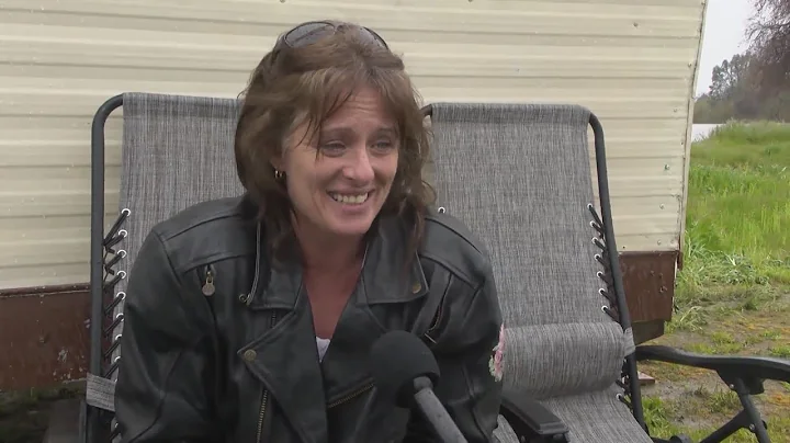 Residents in RV park respond to risk of flooding