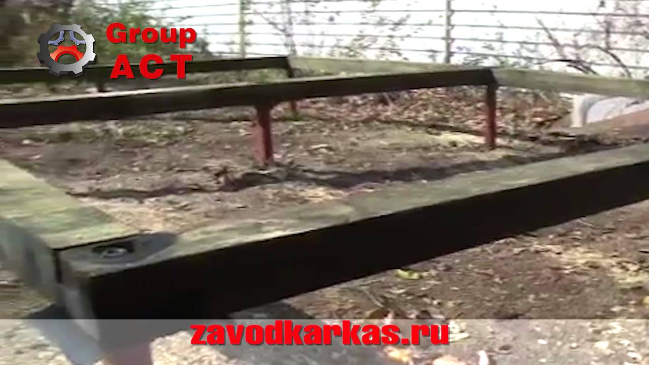 Установка забора на винтовых свай - YouTube