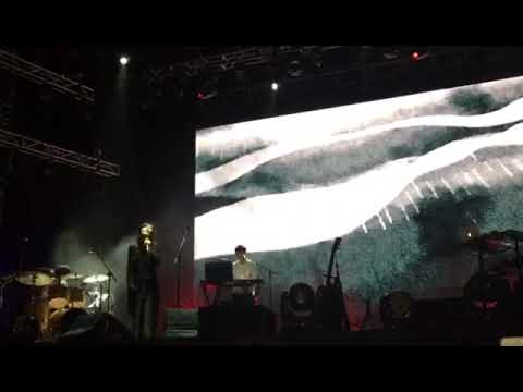 2018/11/9香港音樂節，安溥「決定」（唱到一半喊：吳青峰你加油）