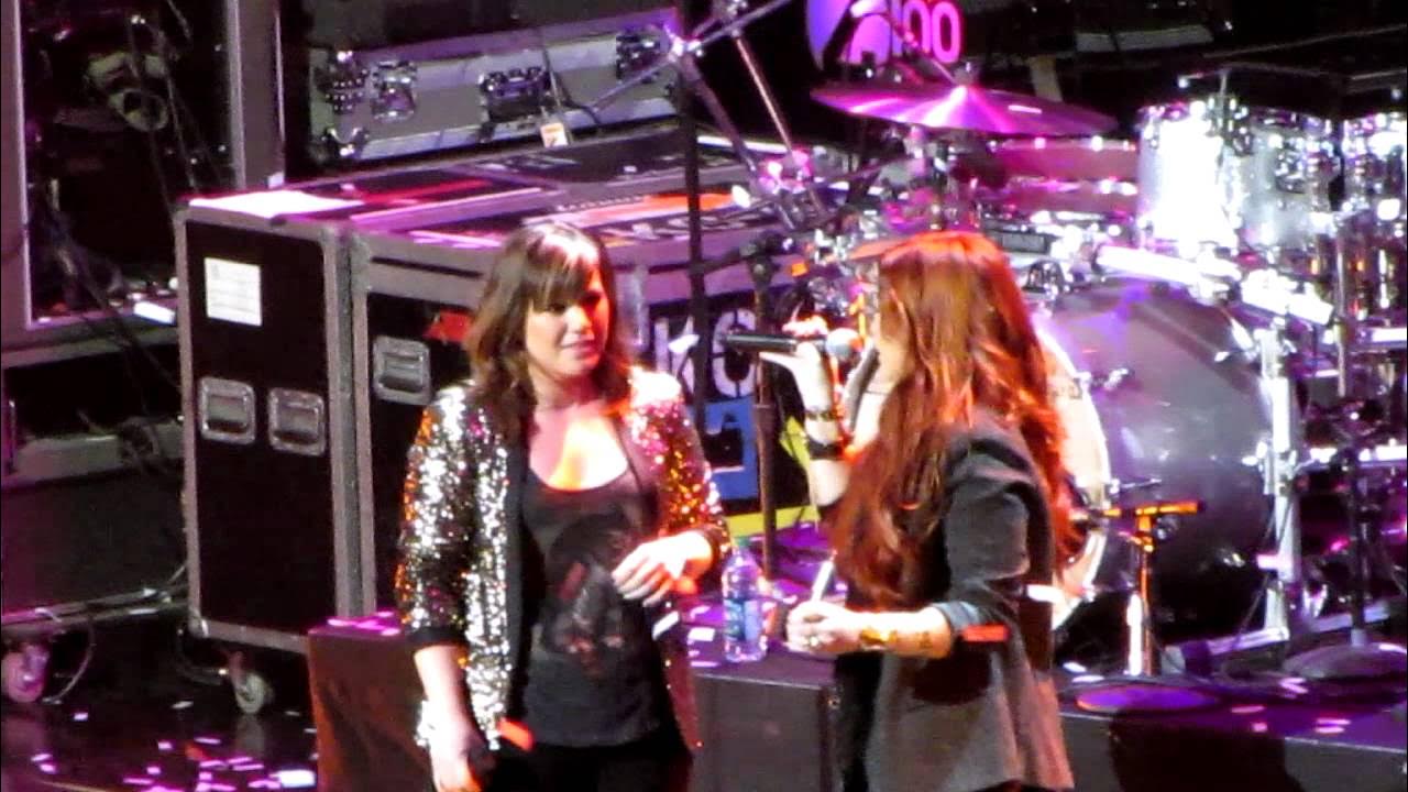 Kelly Clarkson & Demi Lovato: "Have Yourself a Merry Little Christmas" Jingle Ball MSG NYC 12/9/11 Kelly Clarkson & Demi Lovato: "Have Yourself a Merry Little Christmas" Jingle Ball MSG NYC 12/9/11