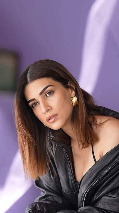 Kriti sanon hot photoshoot
