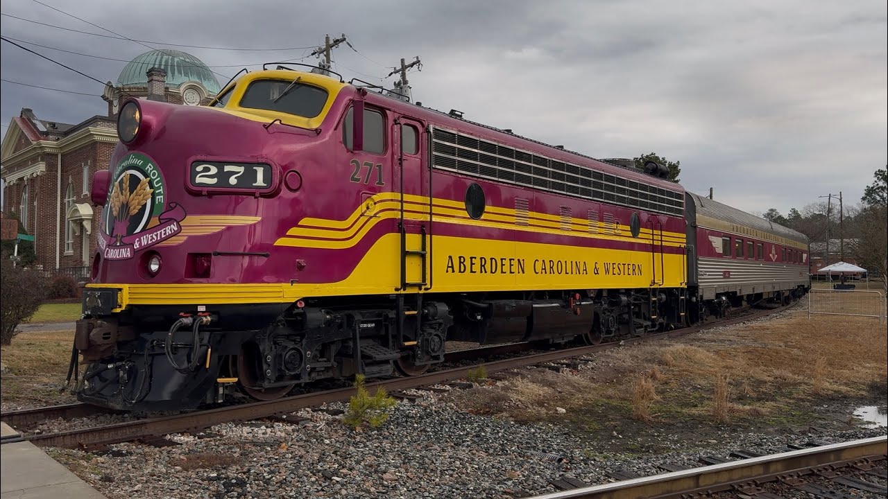Chasing the Aberdeen Carolina & Western Stacks & Tracks train