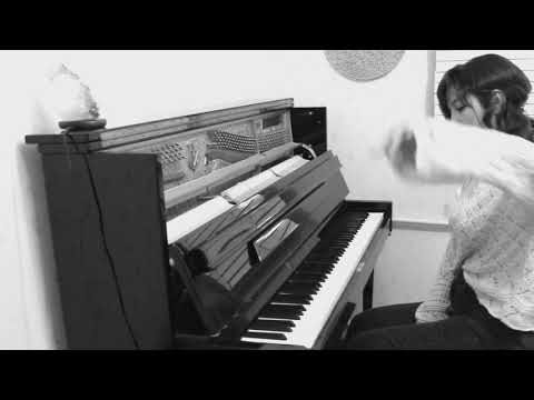 Yıldız Çiçek Sivri plays Eric Satie Gnossienne No. 1