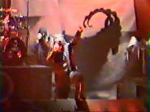 在 YouTube 上观看 Slipknot Live In Paris 2001   09  Eyeless