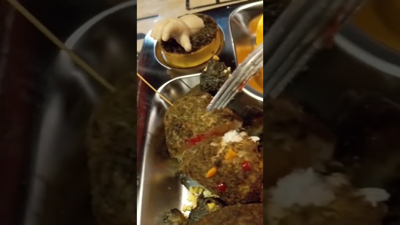 EDIBLE RATS?! Served with a side of 💩 #food #halloween