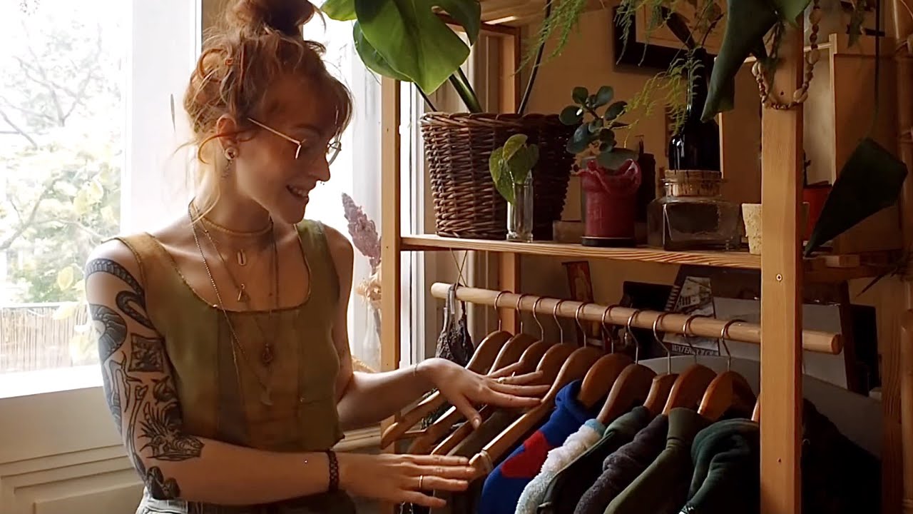 HOW TO BUILD A CLOTHING RACK for ZERO $ | zero waste rework DIY - YouTube