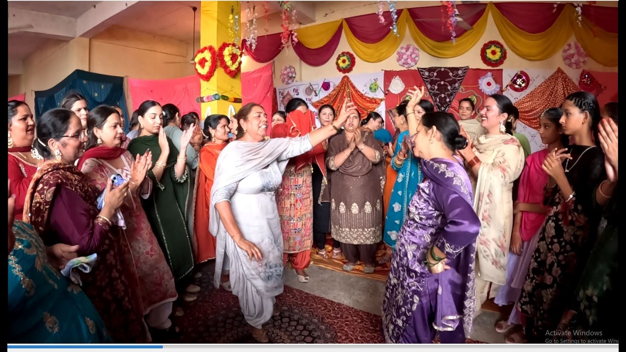 ਬਾਮ੍ਹਣੀ ਨੂੰ ਦੇਖ ਮੁੰਡਾ ਨਾਗ ਵਾਂਗੂ ਮੇਲਦਾ | Funny Gidha Teeyan 2025 | Satvir Bilga | Chankata Tv