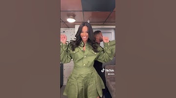 Ciara and Russell Wilson dancing on TikTok