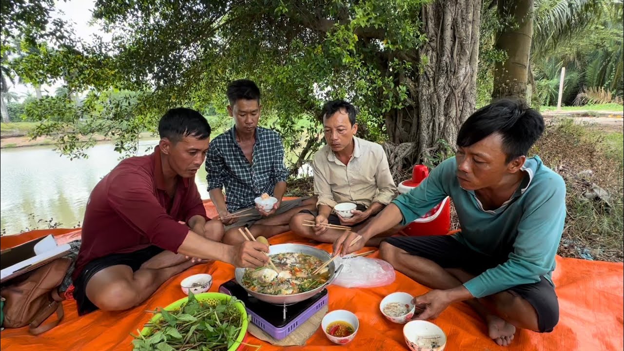 Hơn 15 kg Cá Mè Vinh . Trúng mánh bể bong bóng ở cái Ao mới phát hiện VXĐ 924
