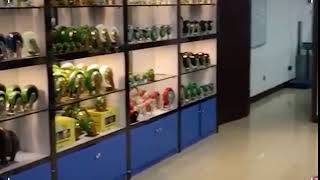 Video of YLcaster Showroom