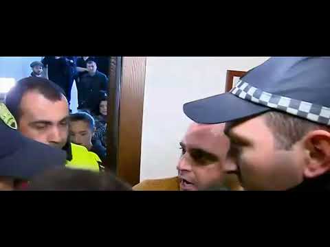 ფიზიკური დაპირისპირება თბილისის საკრებულოში - ვიდეონიუსი