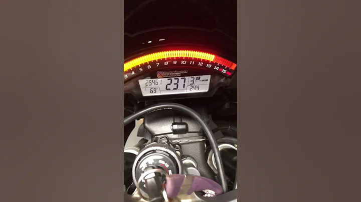 Kawasaki...#Zx10r 😈..speed test in dyno.. powerfull...machine..#shorts #zx10r