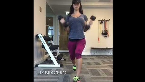Split Squat With Bicep Curls