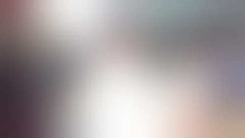 "Kiss Or Slap" pranks new hot