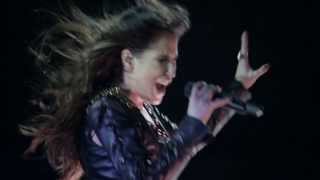 Video thumbnail of "Malú ~ Diles [Tour Sí, Madrid Palacio de los Deportes 2013]"