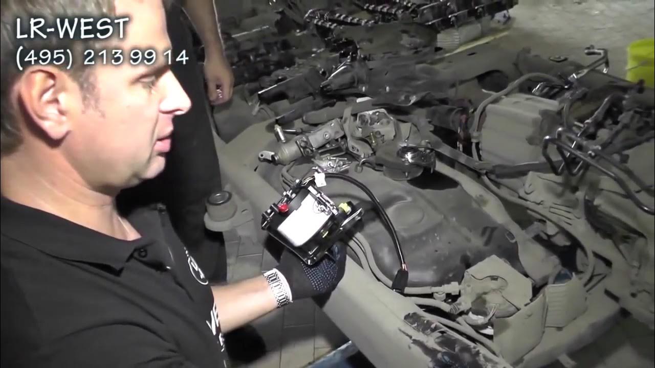 Замена топливного фильтра на Range Rover Sport Ленд Ровер Спорт 3,0 2014 года - 