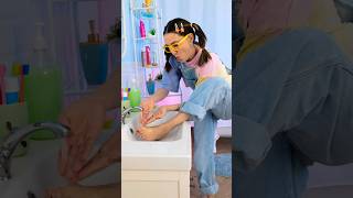 Download Lagu ❓TOO DIRTY FEET? TRY THIS COOL WASH TOOL! 🦶 #shorts #funny MP3 Download Lagu ❓TOO DIRTY FEET? TRY THIS COOL WASH TOOL! 🦶 #shorts #funny MP3