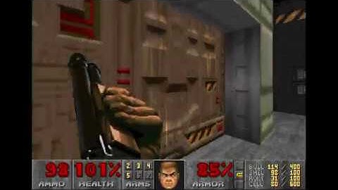 Doom (1993) [E1M7] Computer Station