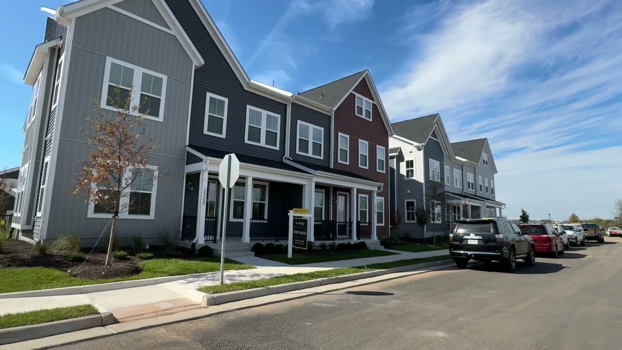 South 620 - Loudoun County New Construction by Van Metre Homes