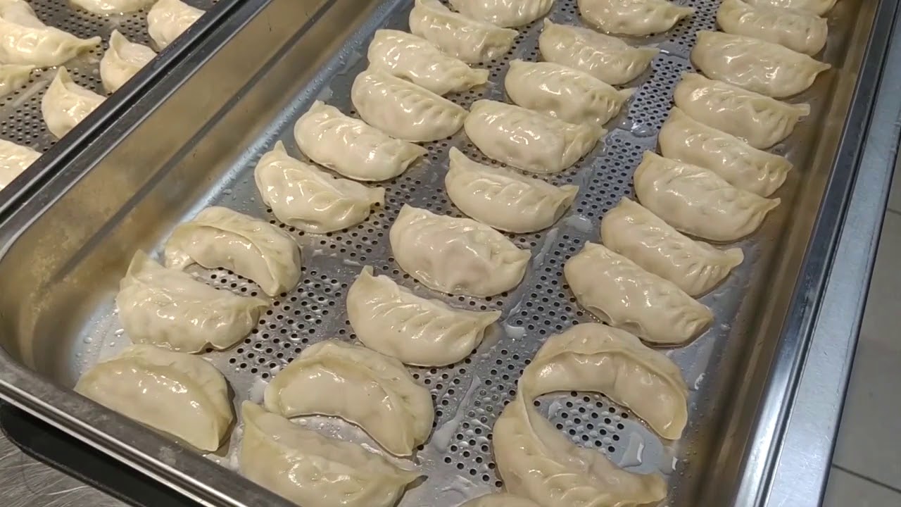 Making Momos/Dimsums in a Combi Oven YouTube