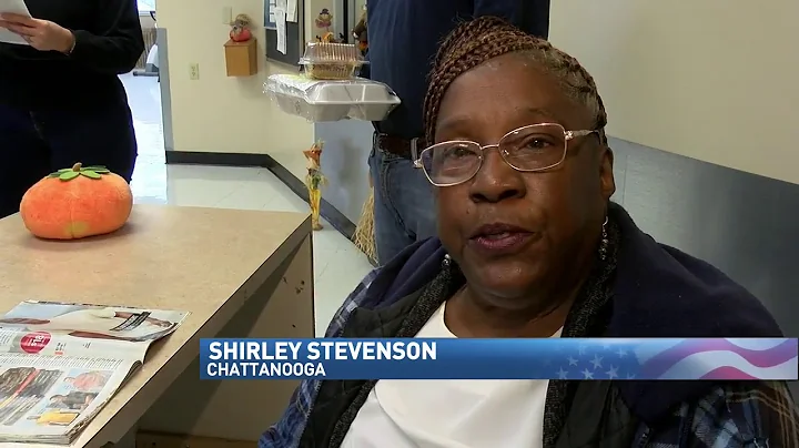 Salvation Army volunteers deliver 500 Thanksgiving meals to seniors