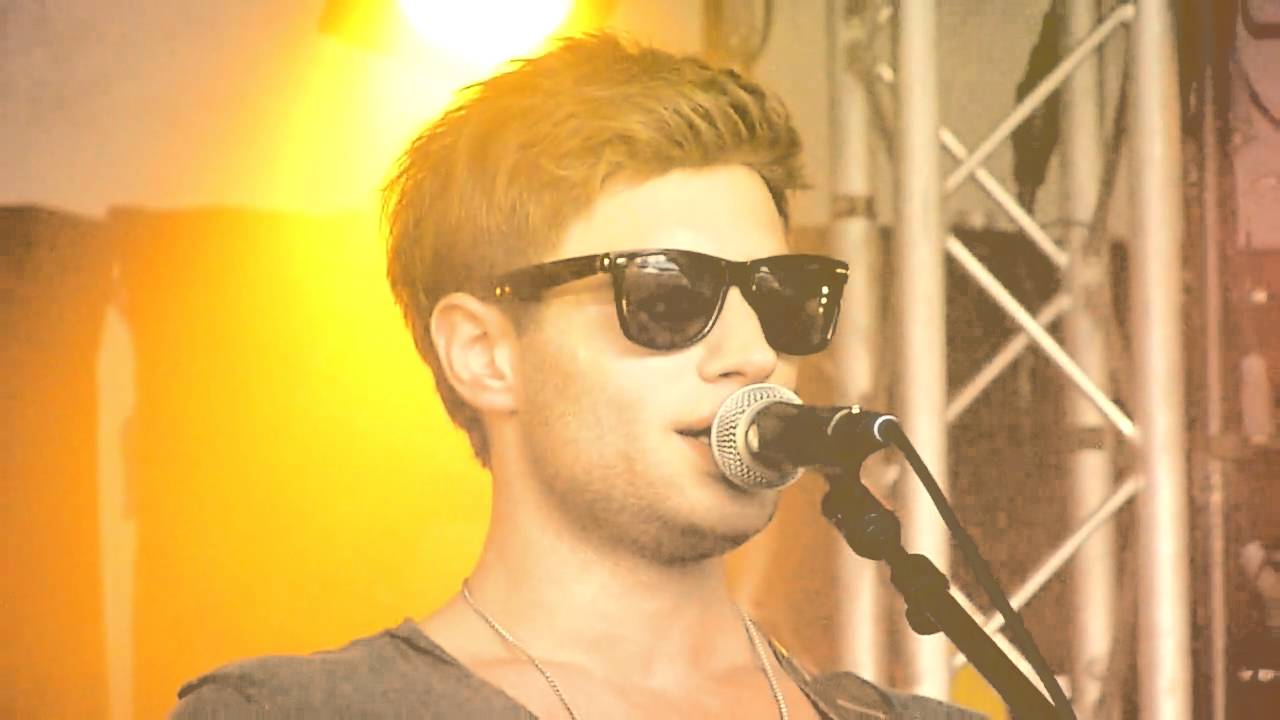 Graffiti6 Tonight's gonna be a good night (black eyed peas cover