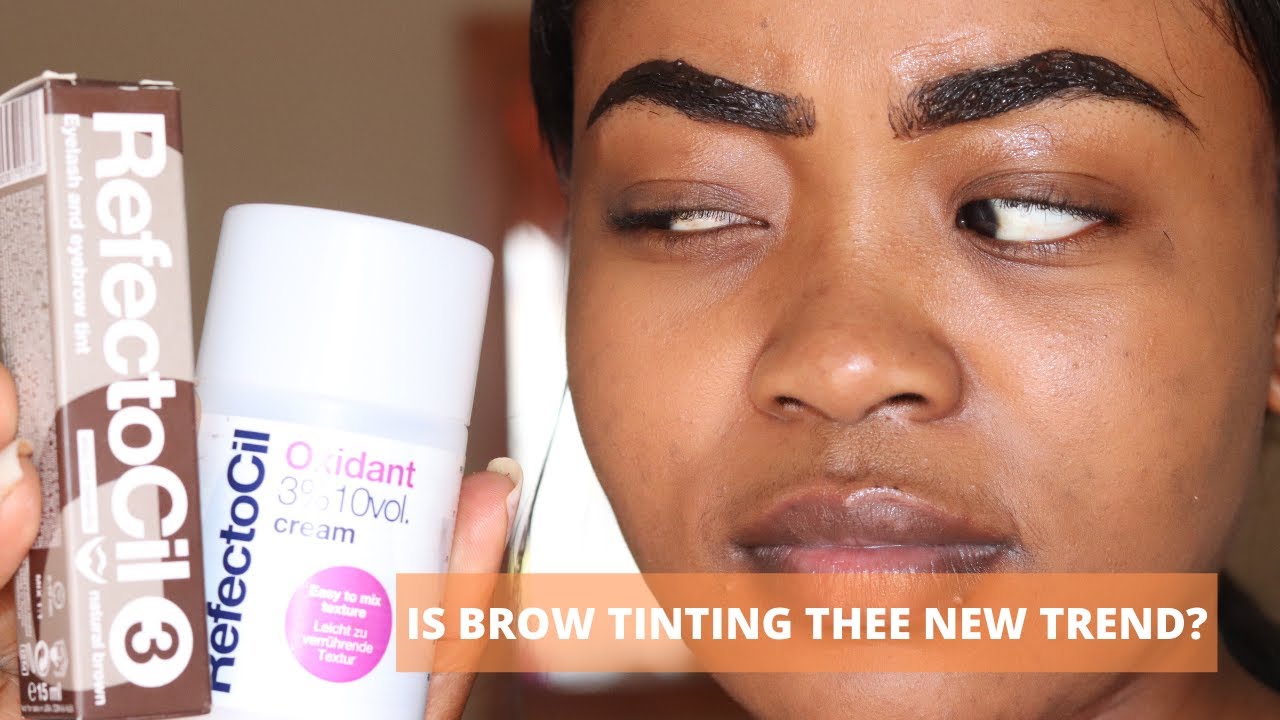 Tinting my eyebrows at home with REFLECTOCIL for eyebrows & eyelashes (Natural Brown 3) from Clicks