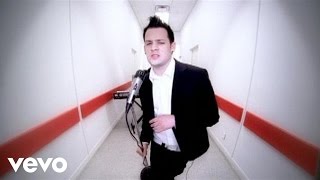 Video thumbnail of "Good Charlotte - I Don't Wanna Be In Love (Dance Floor Anthem) (Official Video)"