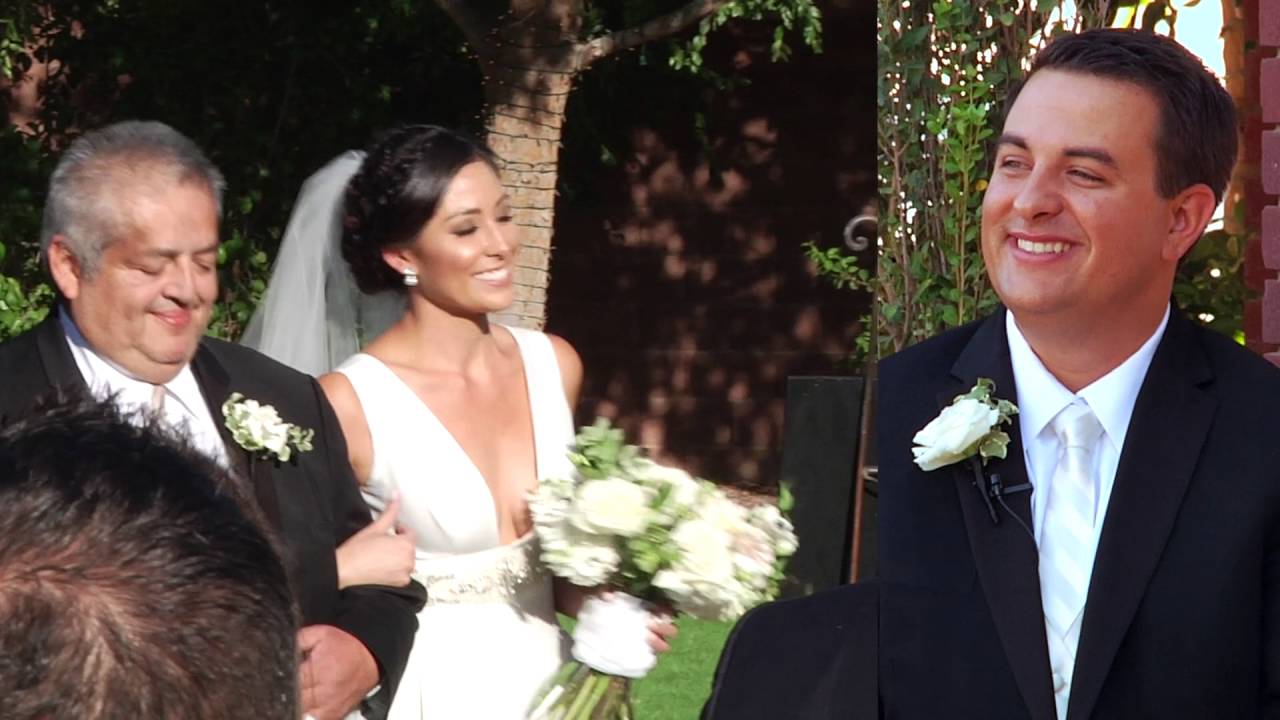 videography with iphone Groom's Reaction Shot