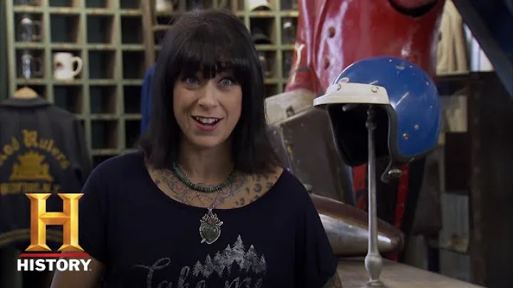 American Pickers: Danielle Surprises with an Amazi...