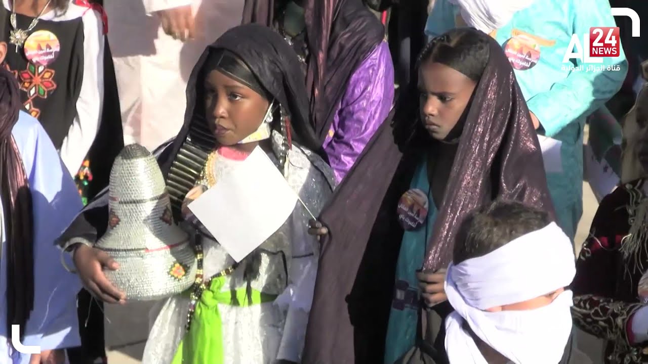 يناير 2972  تمنراست تحتفي بالهوية الجزائرية