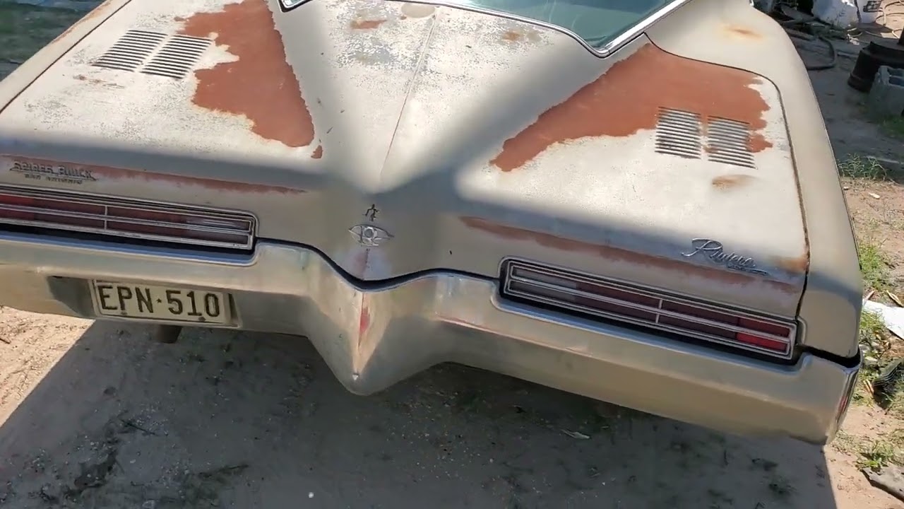 Solid 1971 Buick Riviera - YouTube
