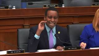 Rep. Joe Neguse Exposes Kristi Noem Corruption at DHS Wealth