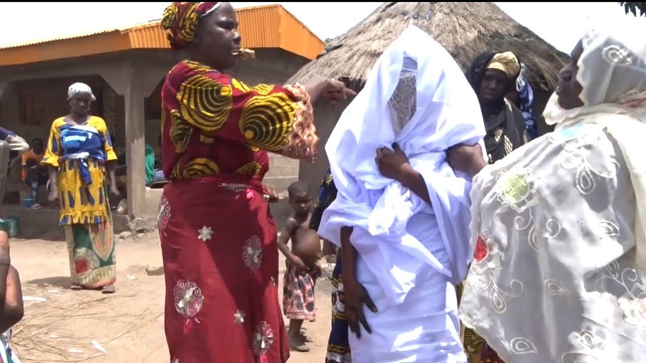 L’ablution de la mariée Maïmouna Bamba