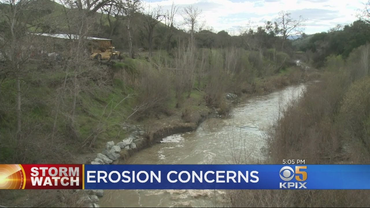 Storm Has People Living Along Arroyo Creek In Pleasanton Worried About Erosion - YouTube